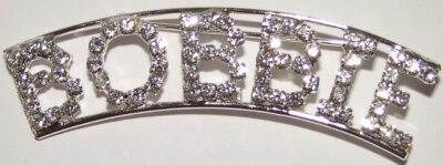 BOBBIE crystal name pin