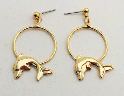 Hoop earrings/dolphin